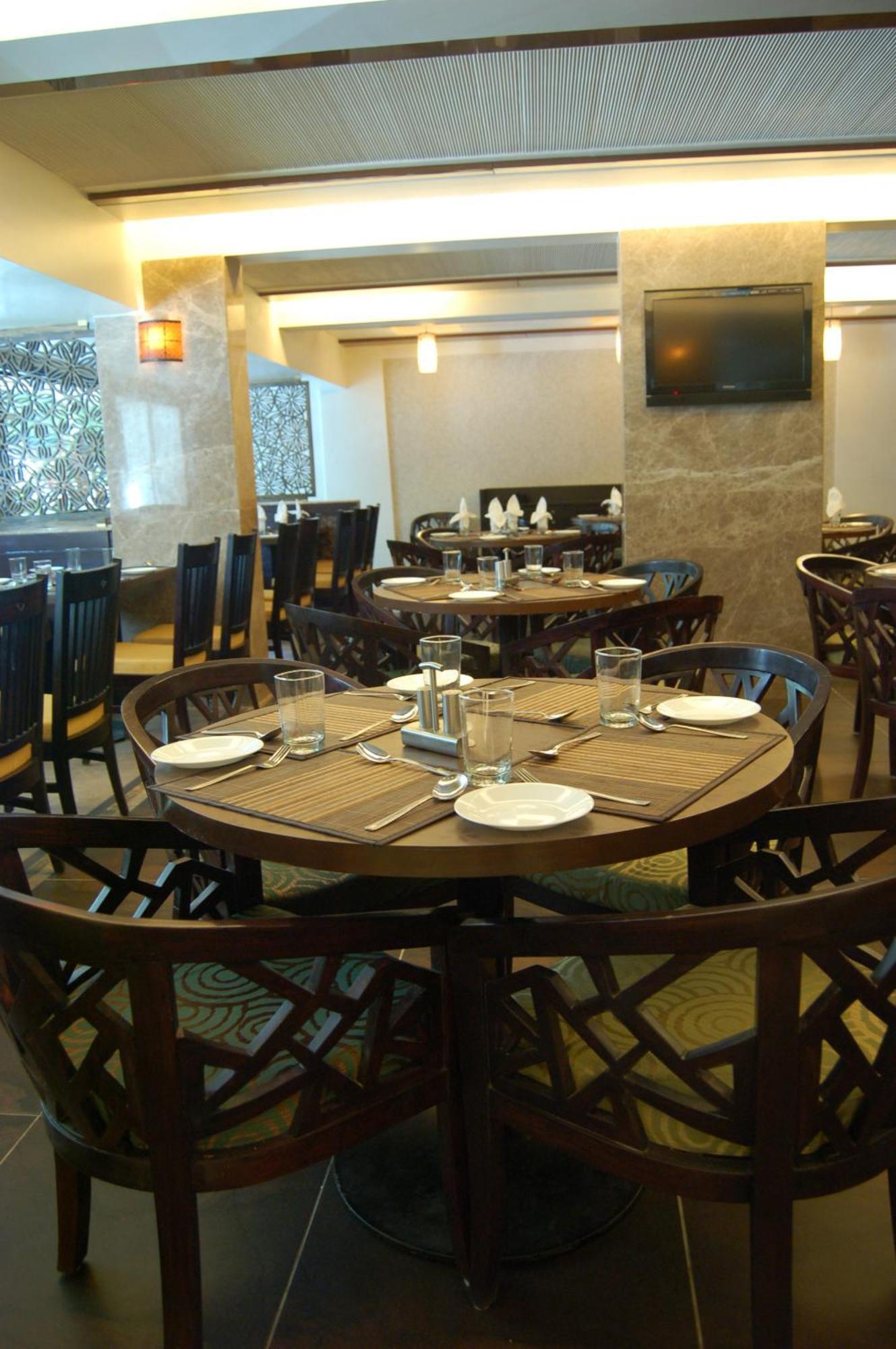 Comfort Inn President Near Ahmedabad Junction Station Exterior foto